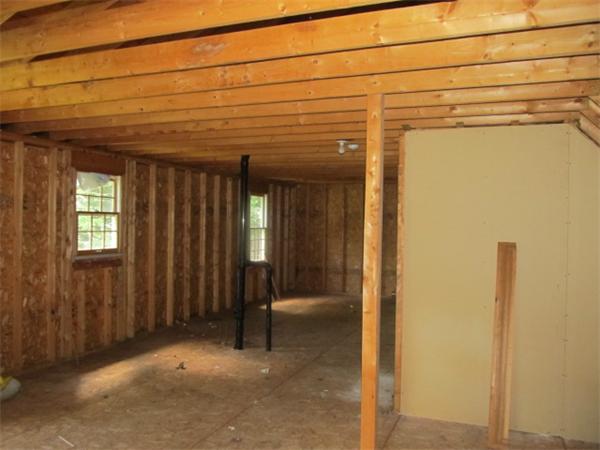 200 New Boston Road Sturbridge, MA 01566 - Photo 10 of 13