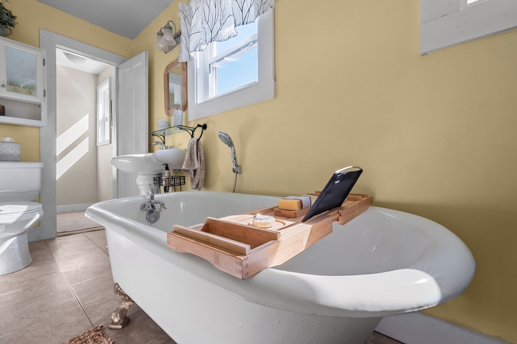 7 William Street Chester, MA 01011 - Photo 25 of 37 Gallery Image 25