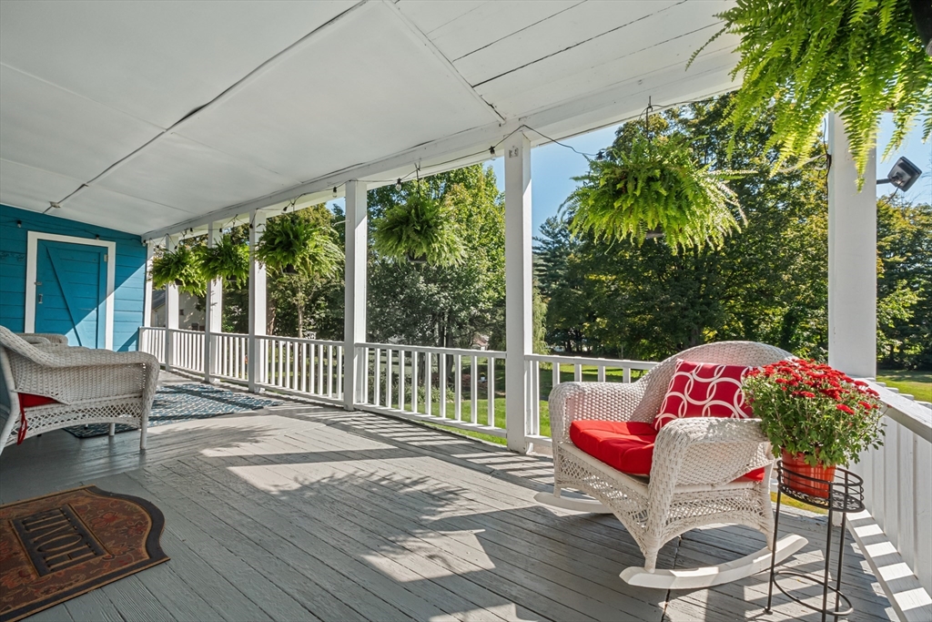 7 William Street Chester, MA 01011 - Photo 4 of 37 Gallery Image 4