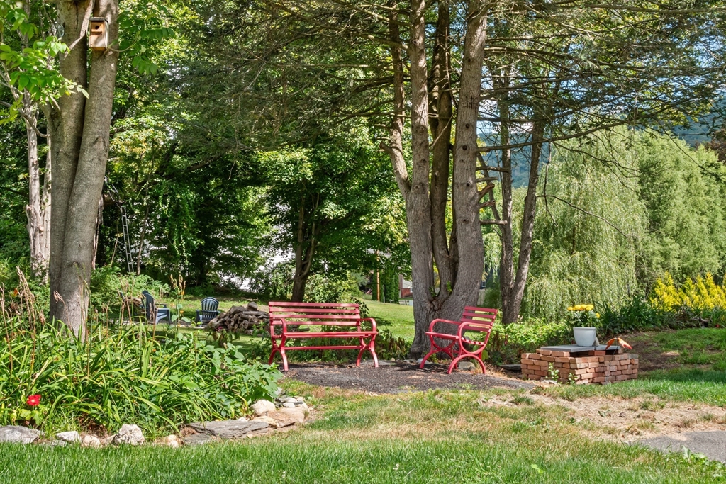 7 William Street Chester, MA 01011 - Photo 7 of 37 Gallery Image 7