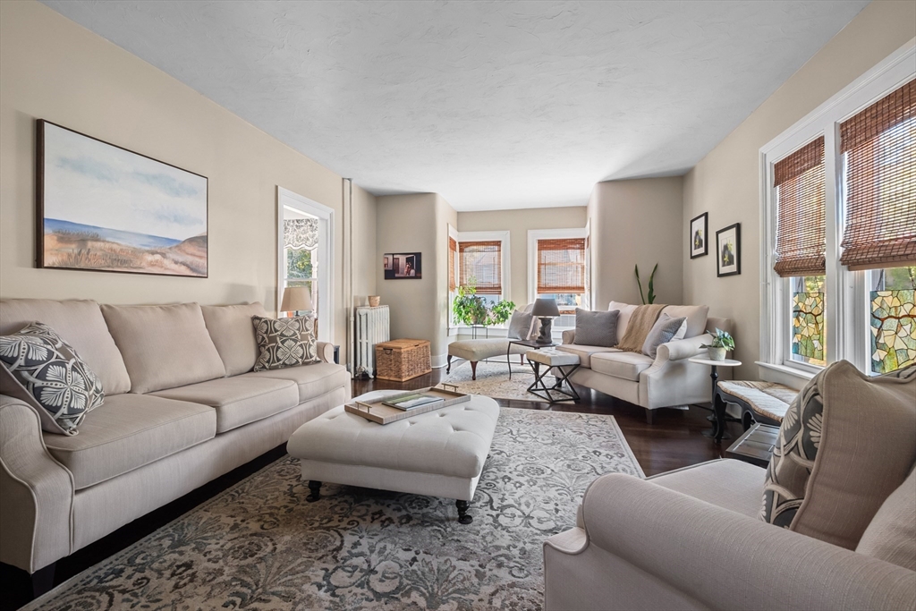 7 William Street Chester, MA 01011 - Photo 8 of 37 Gallery Image 8