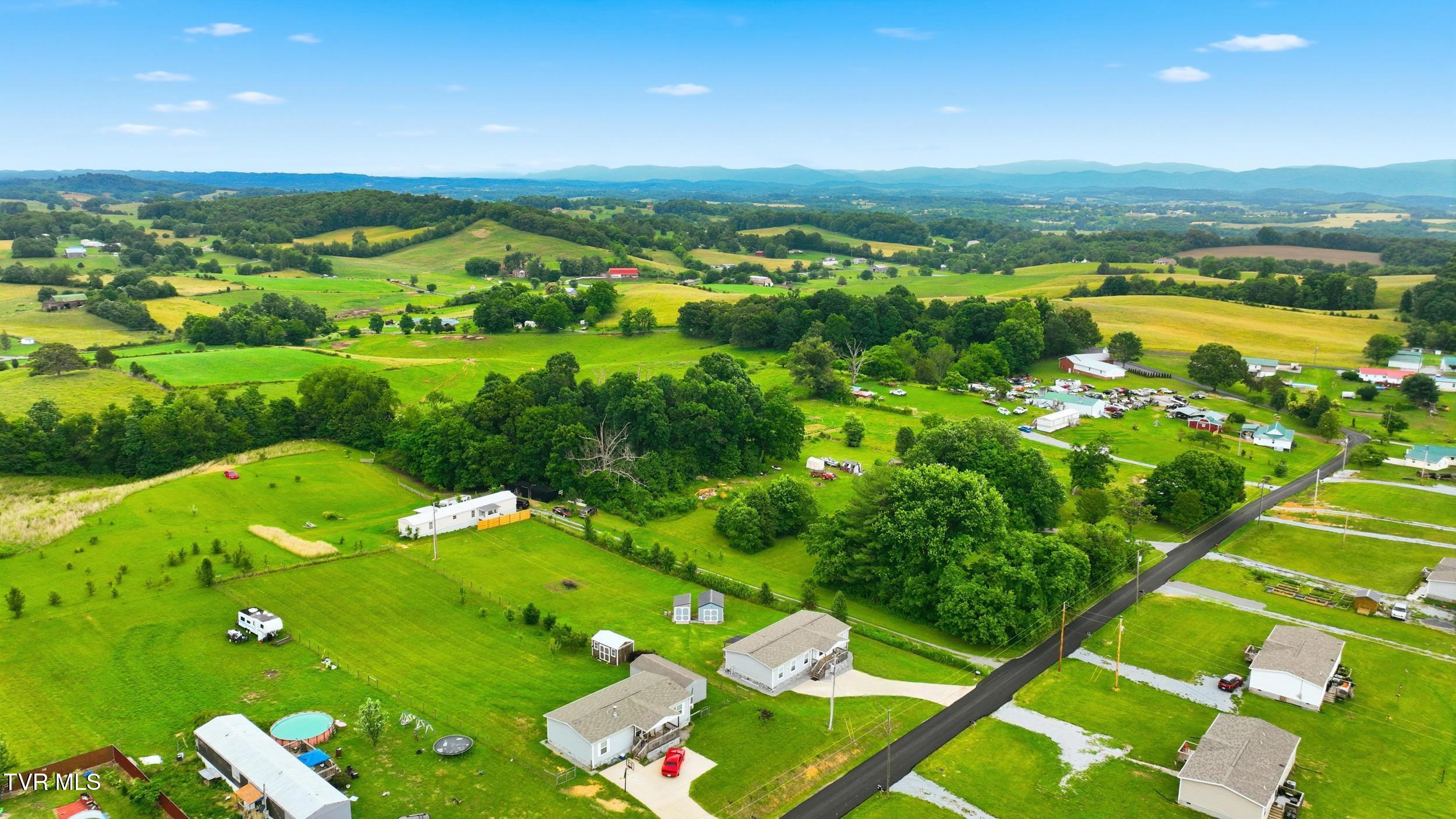 425 Pritchard Road Limestone, TN 37681 - Photo 37 of 43 37_dji_0792_autoremove_37300239