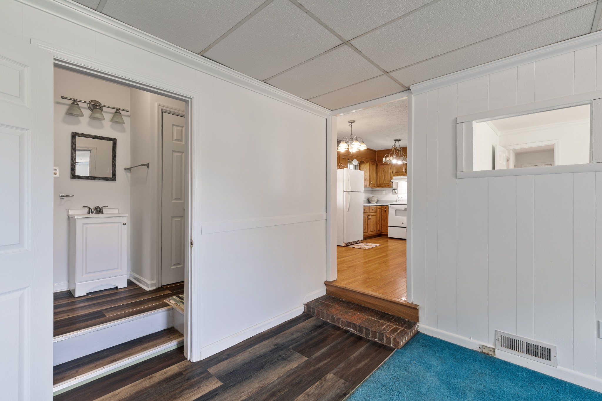 406 Asia Road Winchester, TN 37398 - Photo 23 of 30 a view of an empty room and wooden floor