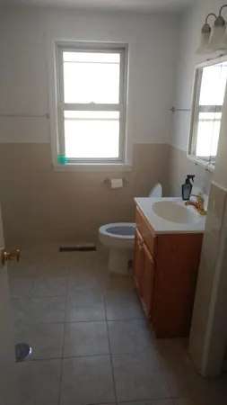 $650,000 | 6104 North Oakley Avenue, Chicago, IL 60659