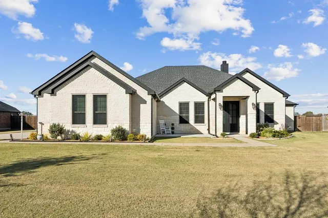 $500,000 | 2830 Mallard Drive, Greenville, TX 75402