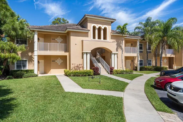 $308,900 | 8002 Carnoustie Place, Unit 4012, Port St. Lucie, FL 34986
