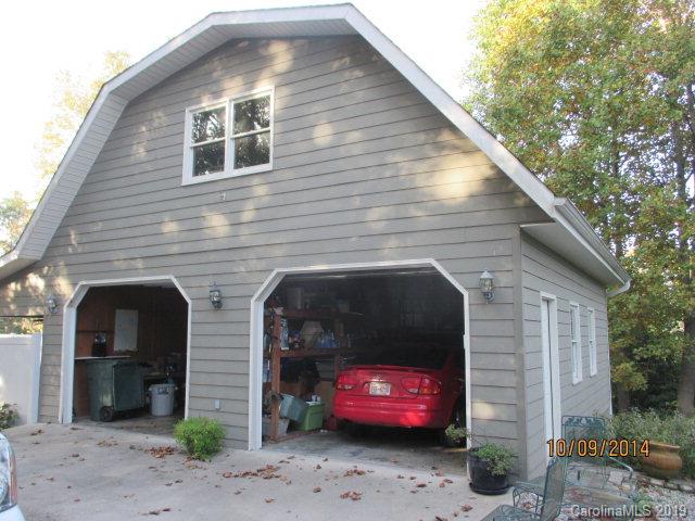 180 Hidden View Loop Marion, NC 28752 - Photo 21 of 46 Gallery Image 21