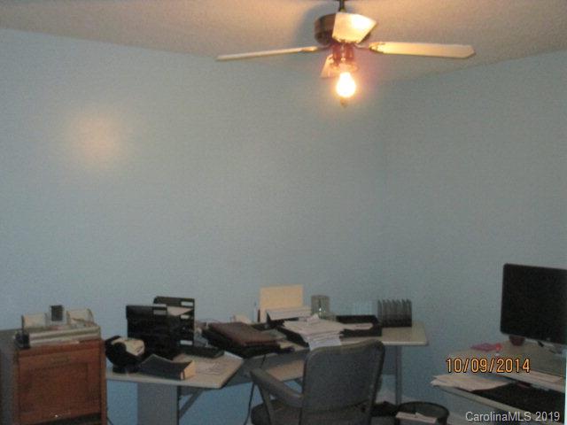 180 Hidden View Loop Marion, NC 28752 - Photo 35 of 46 Gallery Image 35