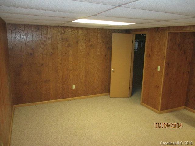 180 Hidden View Loop Marion, NC 28752 - Photo 40 of 46 Gallery Image 40