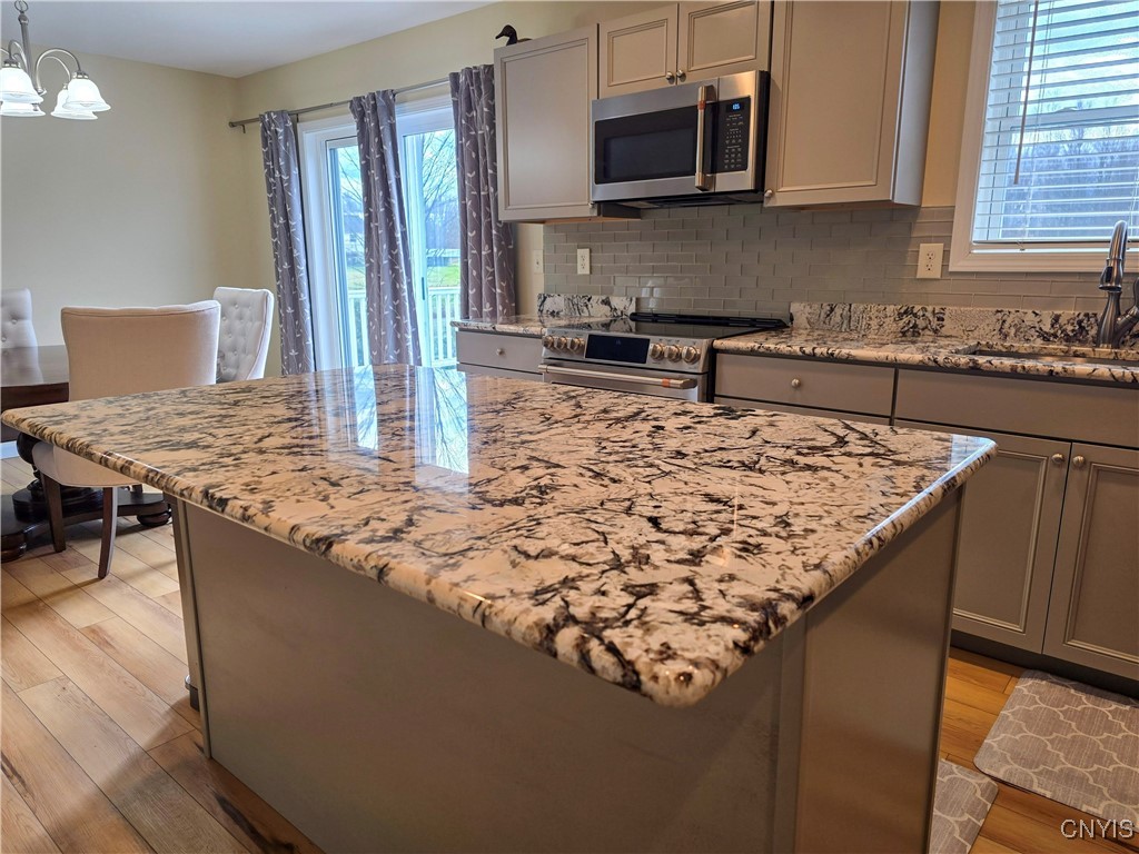 8921 Lake Road Lenox, NY 13032 - Photo 12 of 45