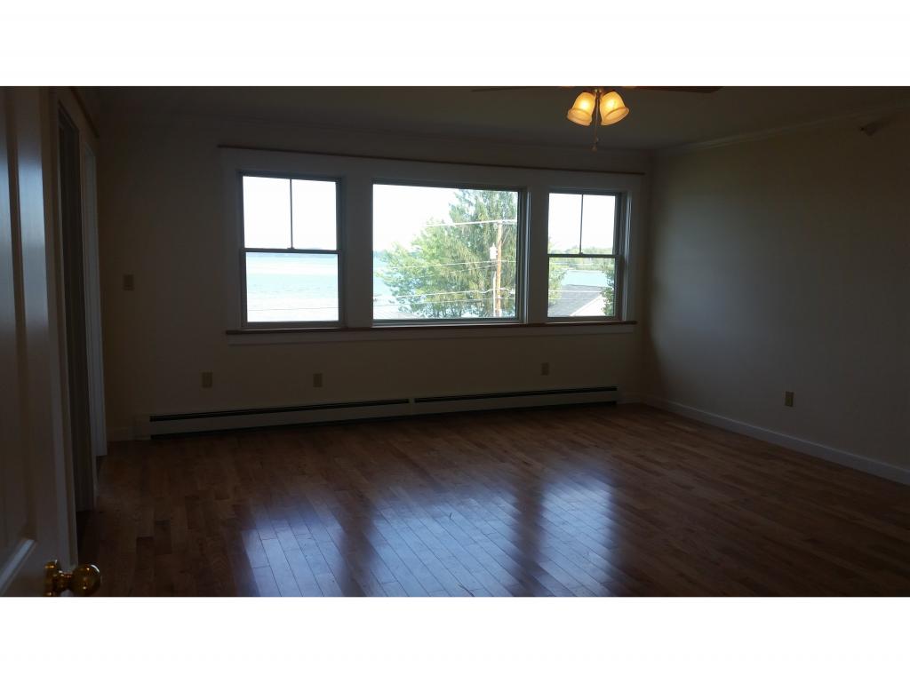 715 Bay Road, Unit 715 Shelburne, VT 05482 - Photo 7 of 10 Gallery Image 7