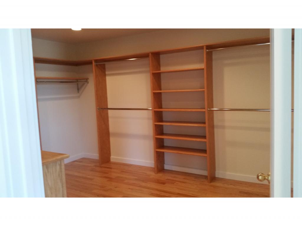715 Bay Road, Unit 715 Shelburne, VT 05482 - Photo 9 of 10 Gallery Image 9