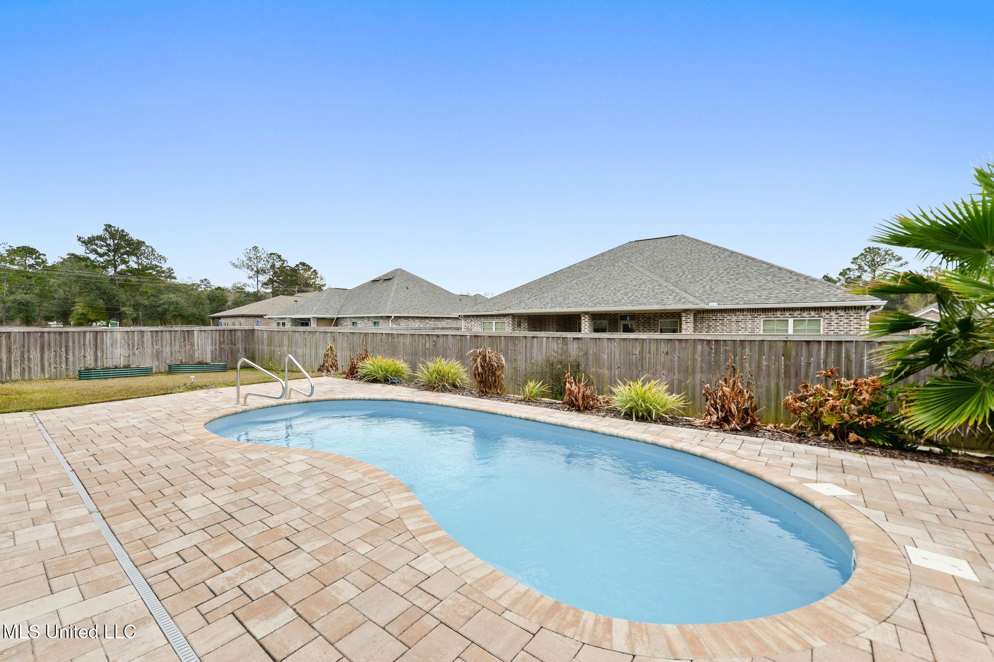 2993 Rue Dominique Biloxi, MS 39532 - Photo 3 of 34 032