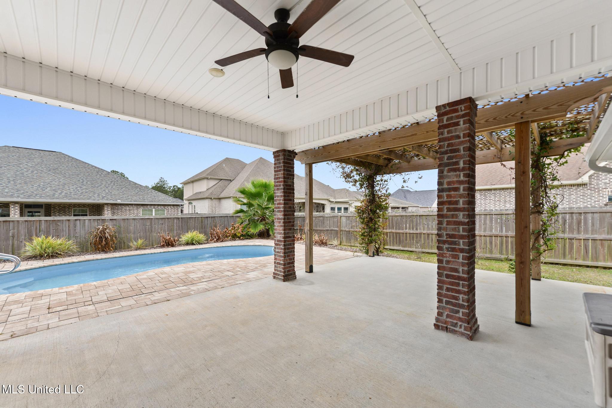 2993 Rue Dominique Biloxi, MS 39532 - Photo 4 of 34 029