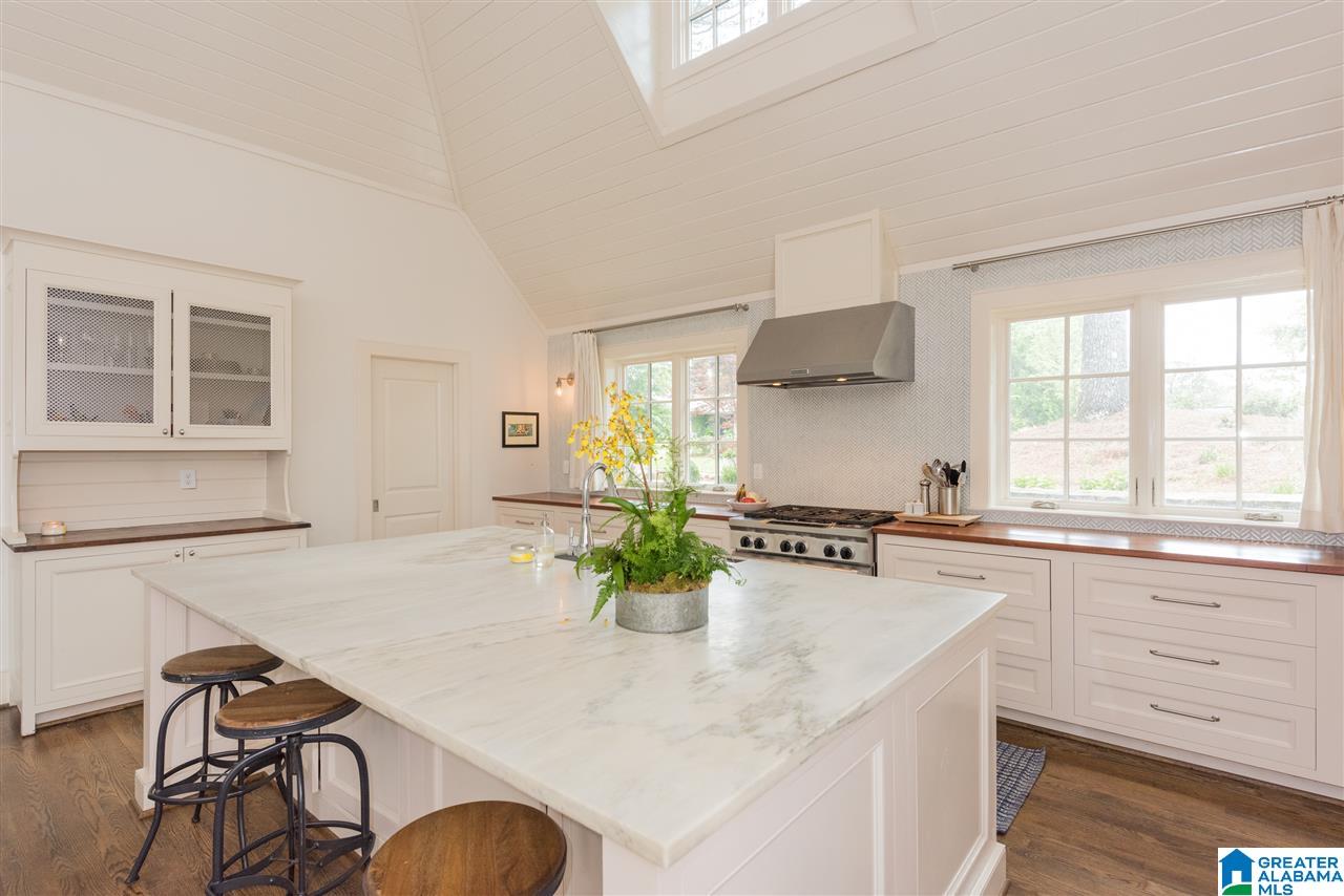1732 Wellington Road Birmingham, AL 35209 - Photo 17 of 50