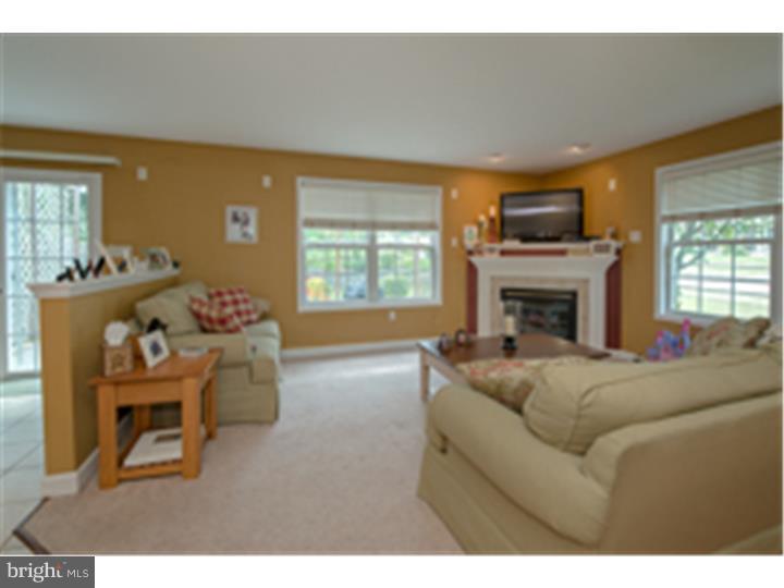 1402 Hillpoint Circle Sinking Spring, PA 19608 - Photo 7 of 21
