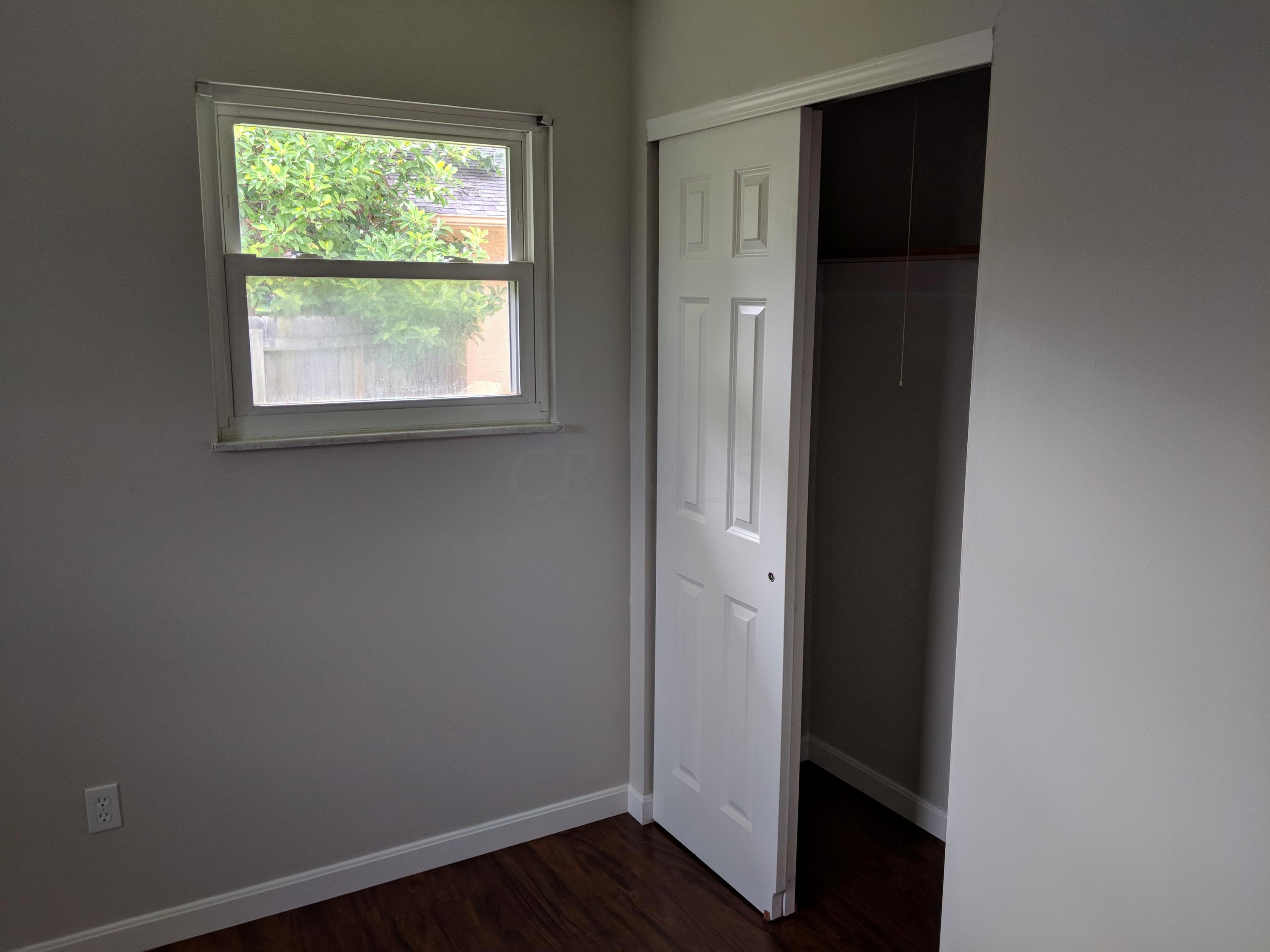 1867 Fairhaven Road Columbus, OH 43229 - Photo 21 of 25 Gallery Image 21