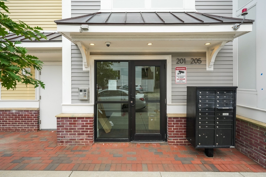 205 E Street, Unit 8N Boston, MA 02127 - Photo 21 of 29 a view of entryway with a rug