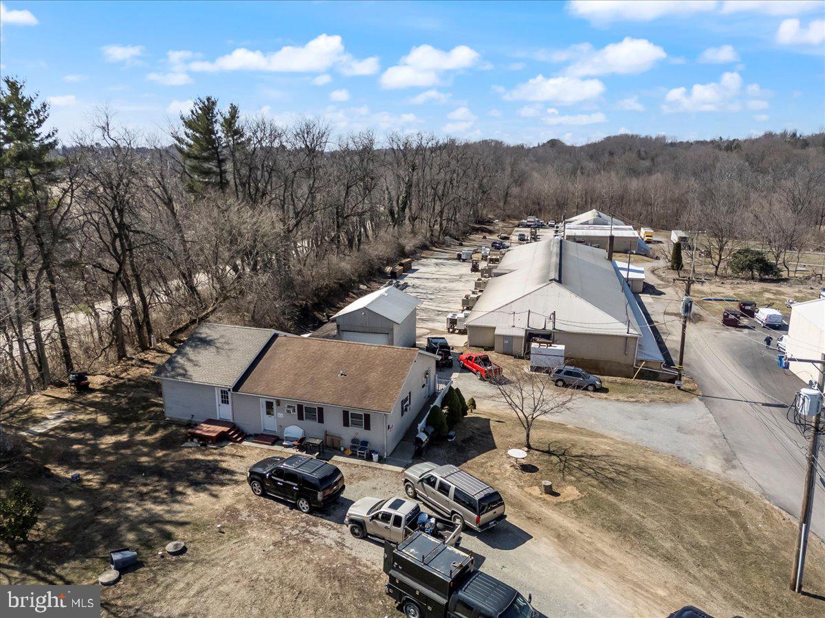 501 North Walnut Road Kennett Square, PA 19348 - Photo 3 of 23 a view of a terrace with a yard