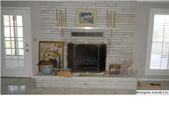 1702 Springhill Drive Sylacauga, AL 35150 - Photo 10 of 27