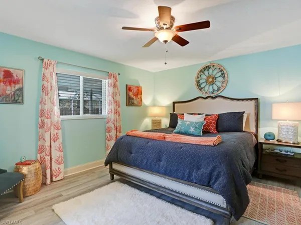 $4,000 | 625 97th Avenue North, Naples, FL 34108