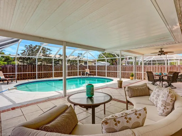 $4,000 | 625 97th Avenue North, Naples, FL 34108