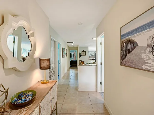 $4,000 | 625 97th Avenue North, Naples, FL 34108