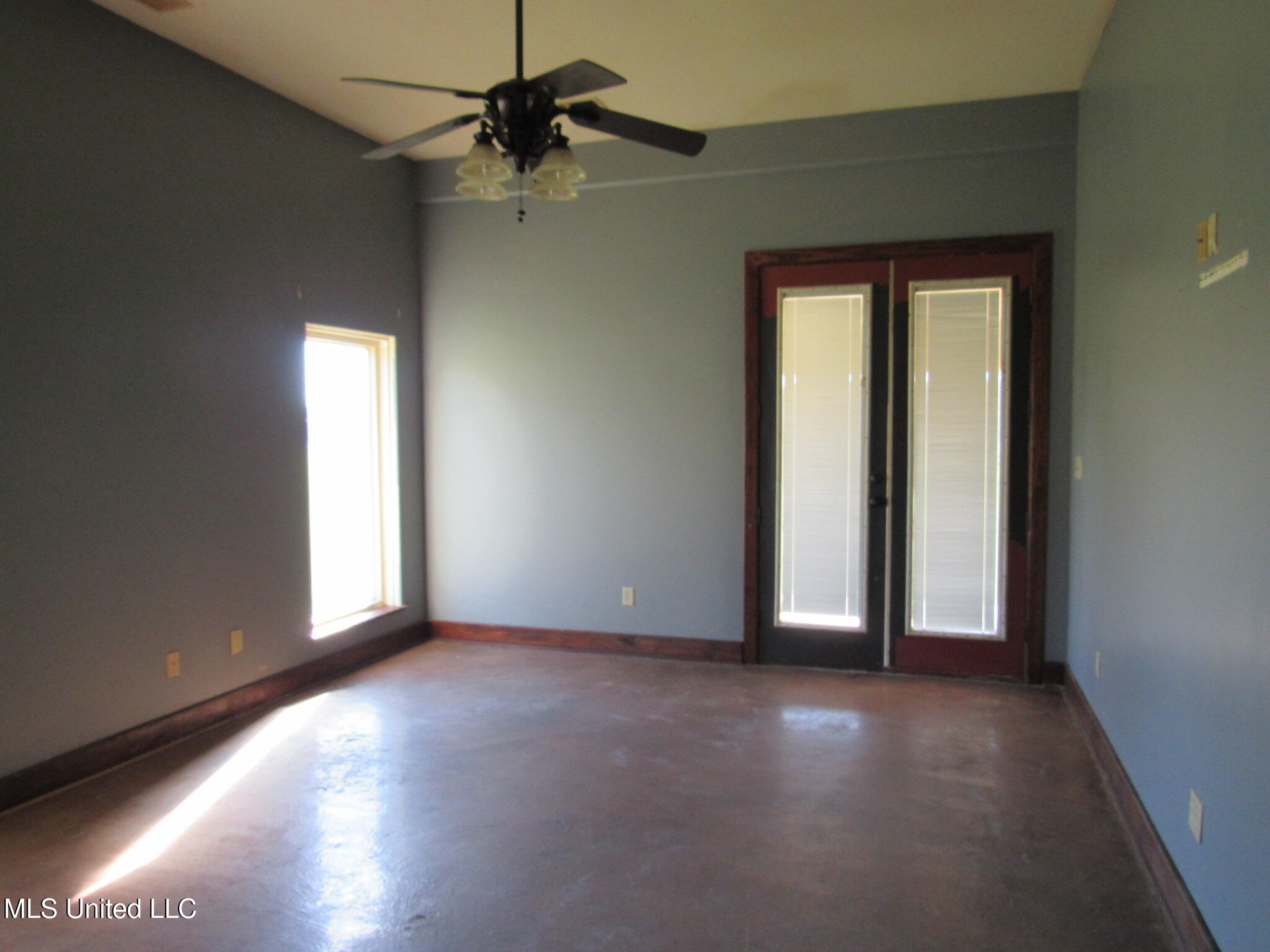 981 Woolfolk Road Senatobia, MS 38668 - Photo 20 of 25 IMG_6342