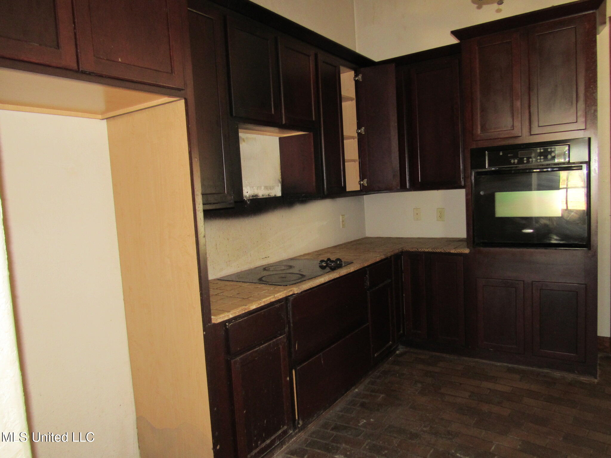 981 Woolfolk Road Senatobia, MS 38668 - Photo 8 of 25 IMG_6330
