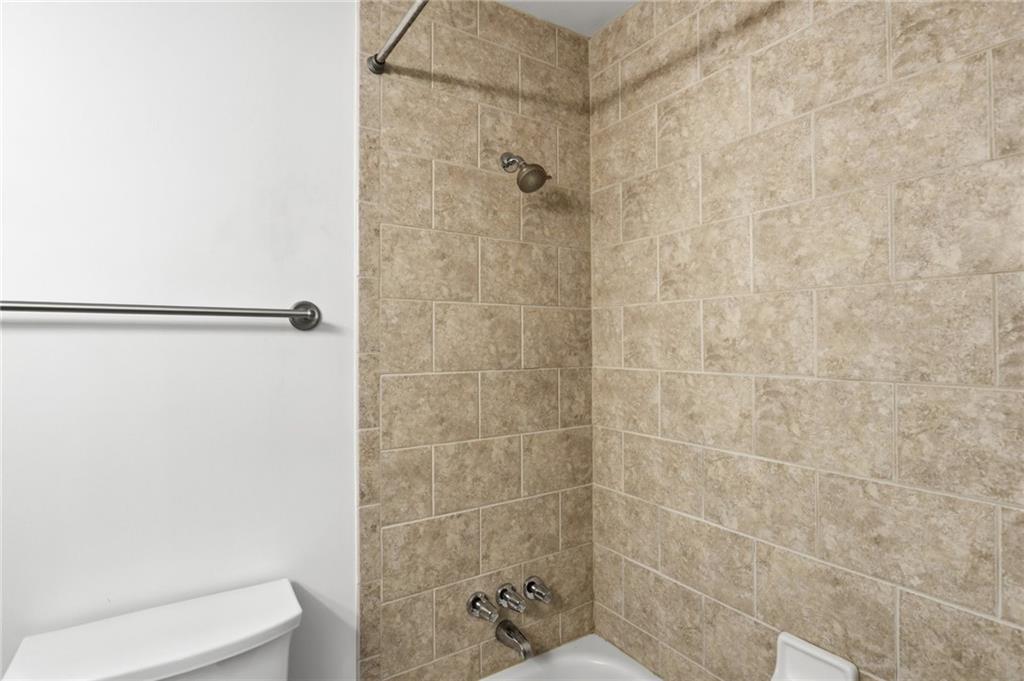 1468 Briarwood Road Northeast, Unit 301 Atlanta, GA 30319 - Photo 24 of 30