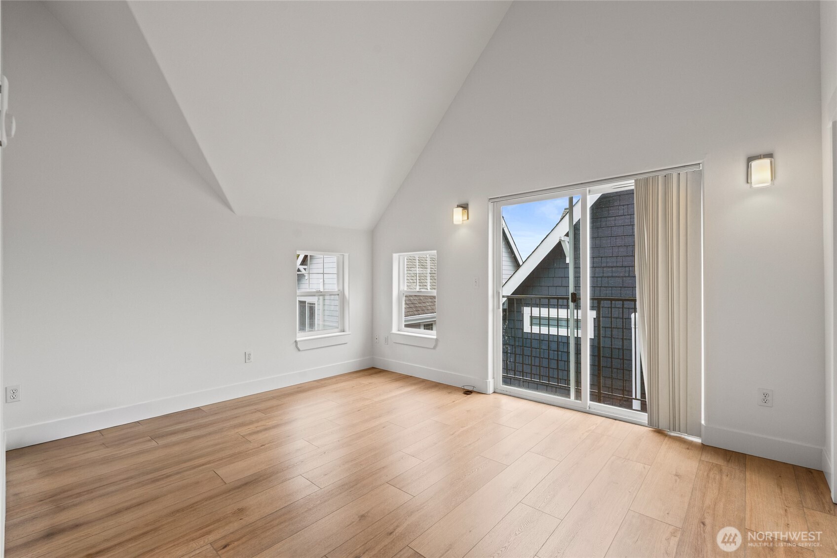 910 North 74th Street Seattle, WA 98103 - Photo 25 of 25
