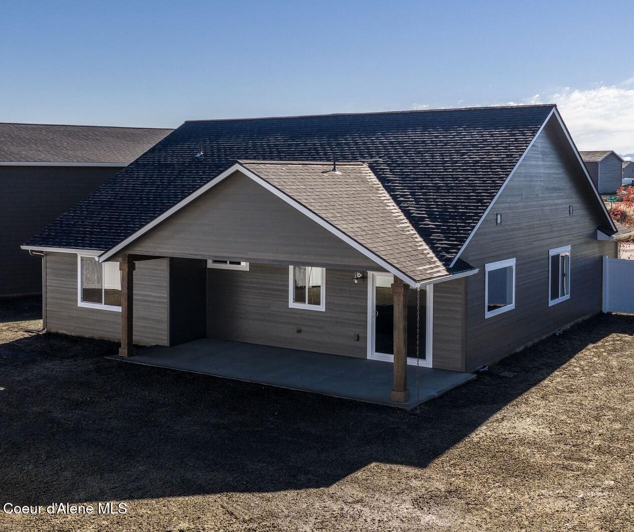 11673 North Simmons Lane Rathdrum, ID 83858 - Photo 24 of 24 25 Covered back patio