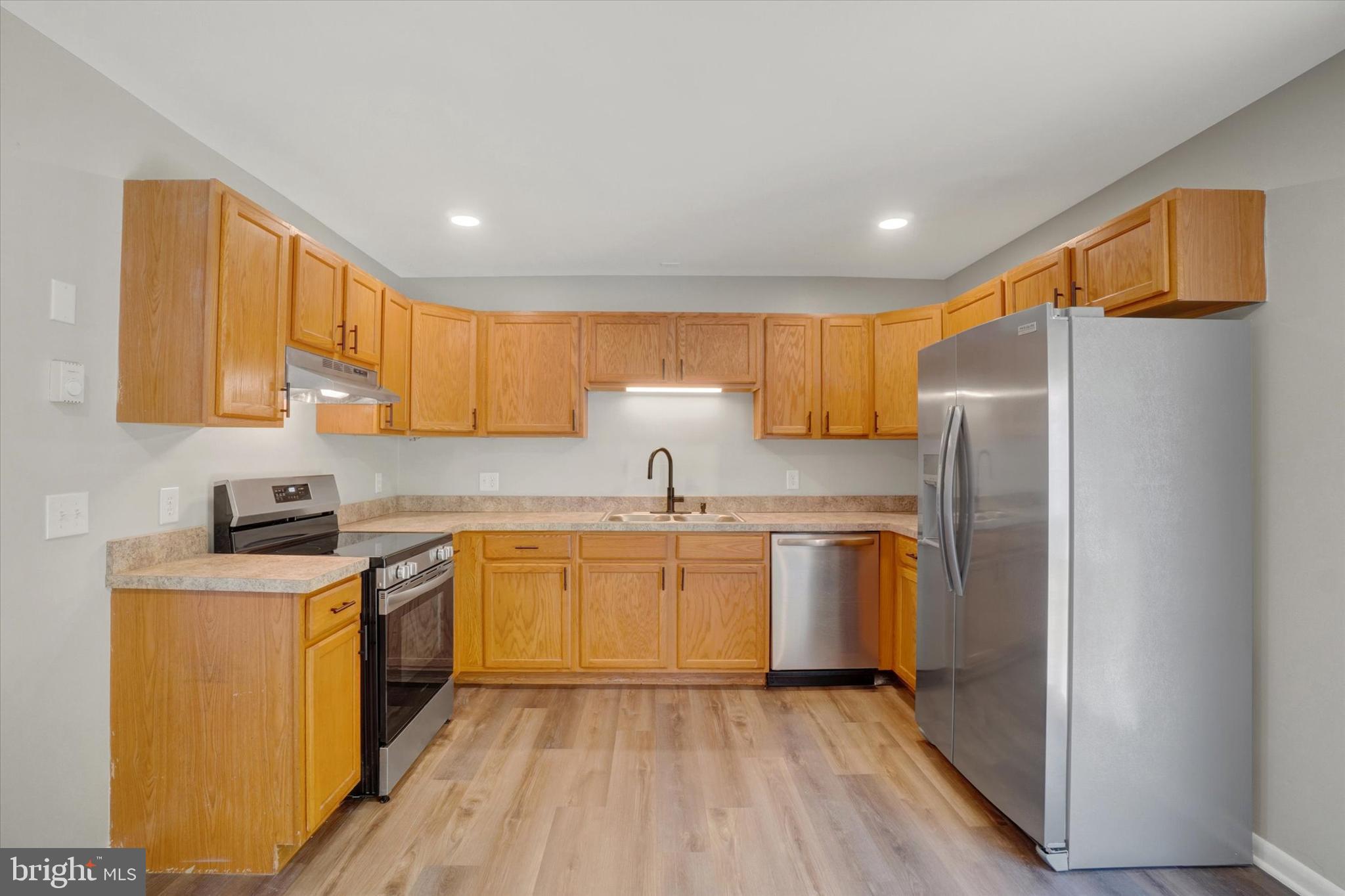 3117 Galaxy Road Dover, PA 17315 - Photo 10 of 24 Gallery Image 10