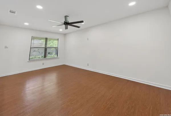 $2,500 | 11611 Veradero Drive, San Antonio, TX 78216