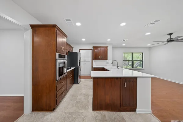 $2,500 | 11611 Veradero Drive, San Antonio, TX 78216