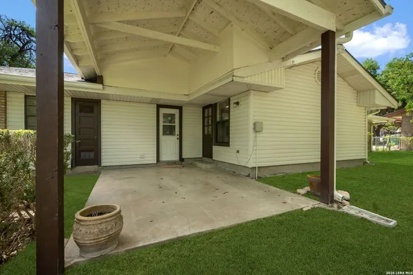 $2,500 | 11611 Veradero Drive, San Antonio, TX 78216