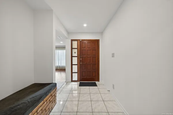 $2,500 | 11611 Veradero Drive, San Antonio, TX 78216