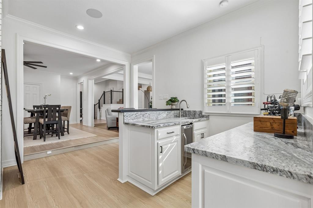 4127 Manorview Lane Dallas, TX 75228 - Photo 19 of 40