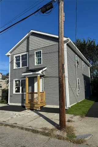 $639,000 | 10 Calhoun Avenue, Providence, RI 02907