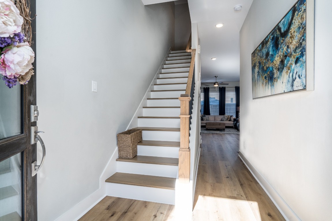 968 Ford Pines Lane Houston, TX 77091 - Photo 7 of 34 a view of entryway and hall with wooden floor