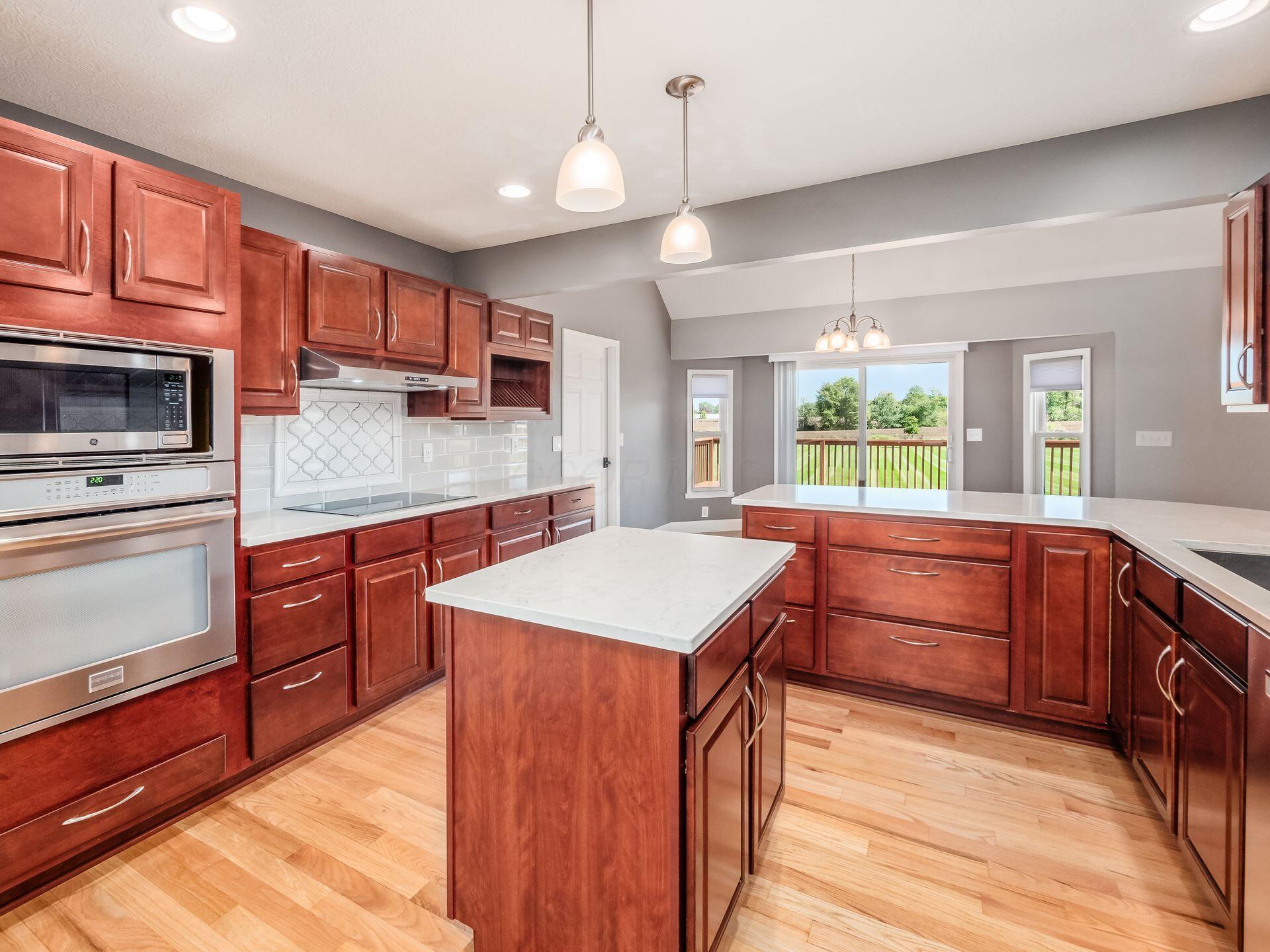 116 Dutch Ridge Way Johnstown, OH 43031 - Photo 13 of 53 Kitchen