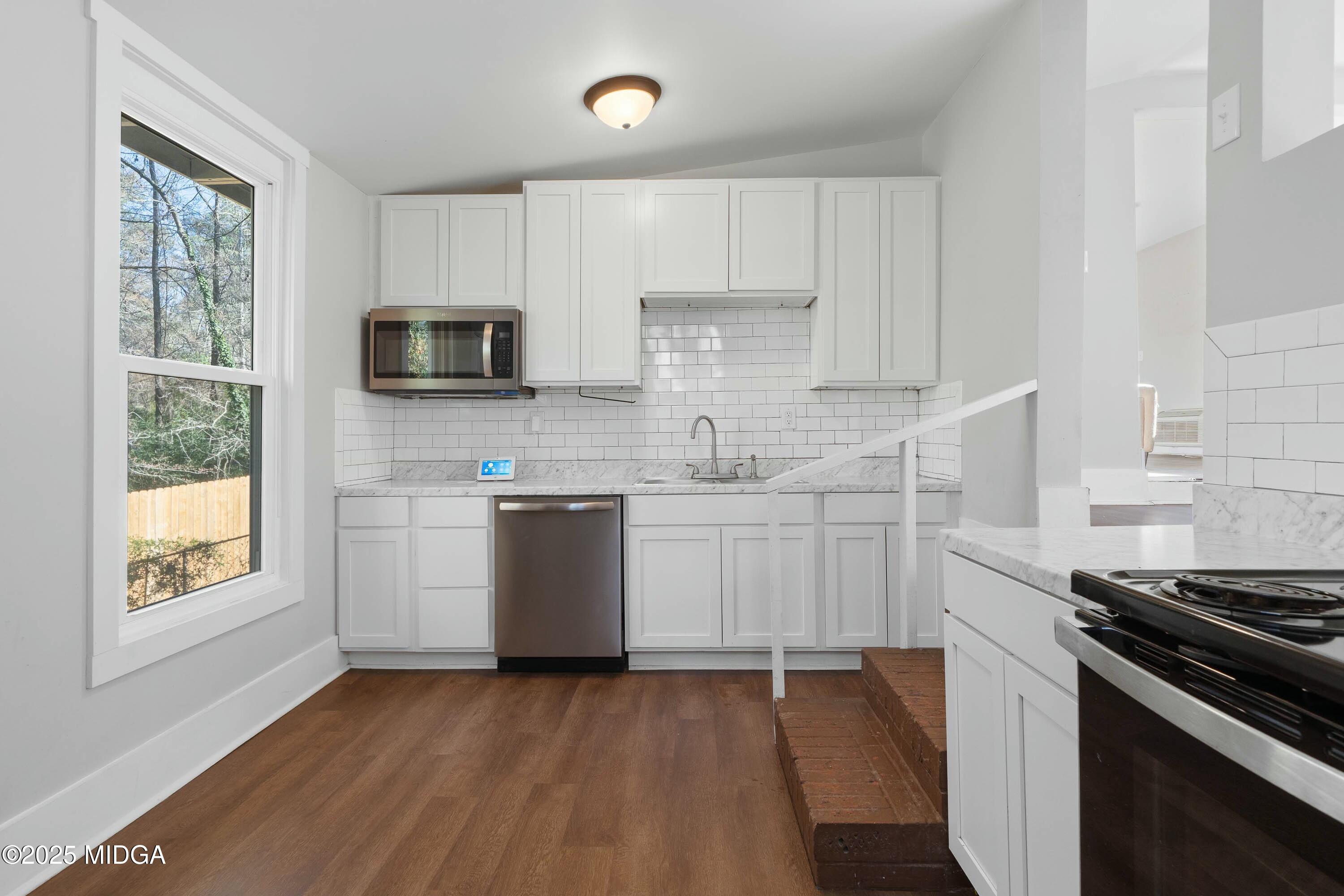 711 Forest Hill Road Macon, GA 31210 - Photo 12 of 25 tempImage3EzVyc