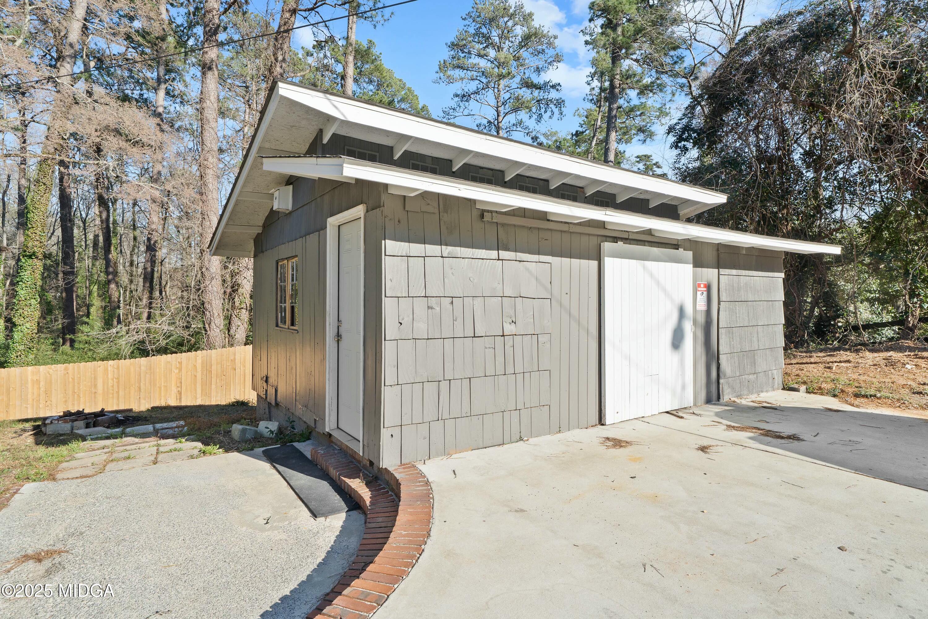711 Forest Hill Road Macon, GA 31210 - Photo 23 of 25 tempImageMBtDjs