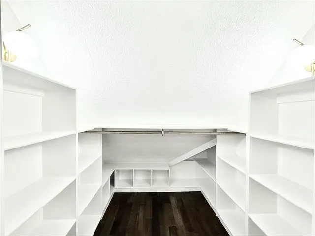 $695,000 | 30537 McCormick Road, Sedalia, MO 65301