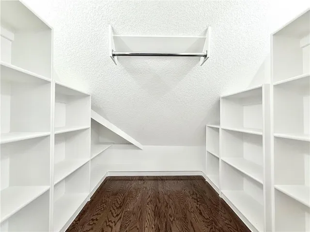 $695,000 | 30537 McCormick Road, Sedalia, MO 65301