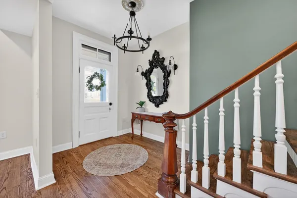 $272,500 | 416 Manchester Street, Aurora, IN 47001