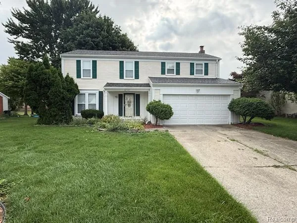 $3,395 | 28144 Yorktown Road, Farmington, MI 48331