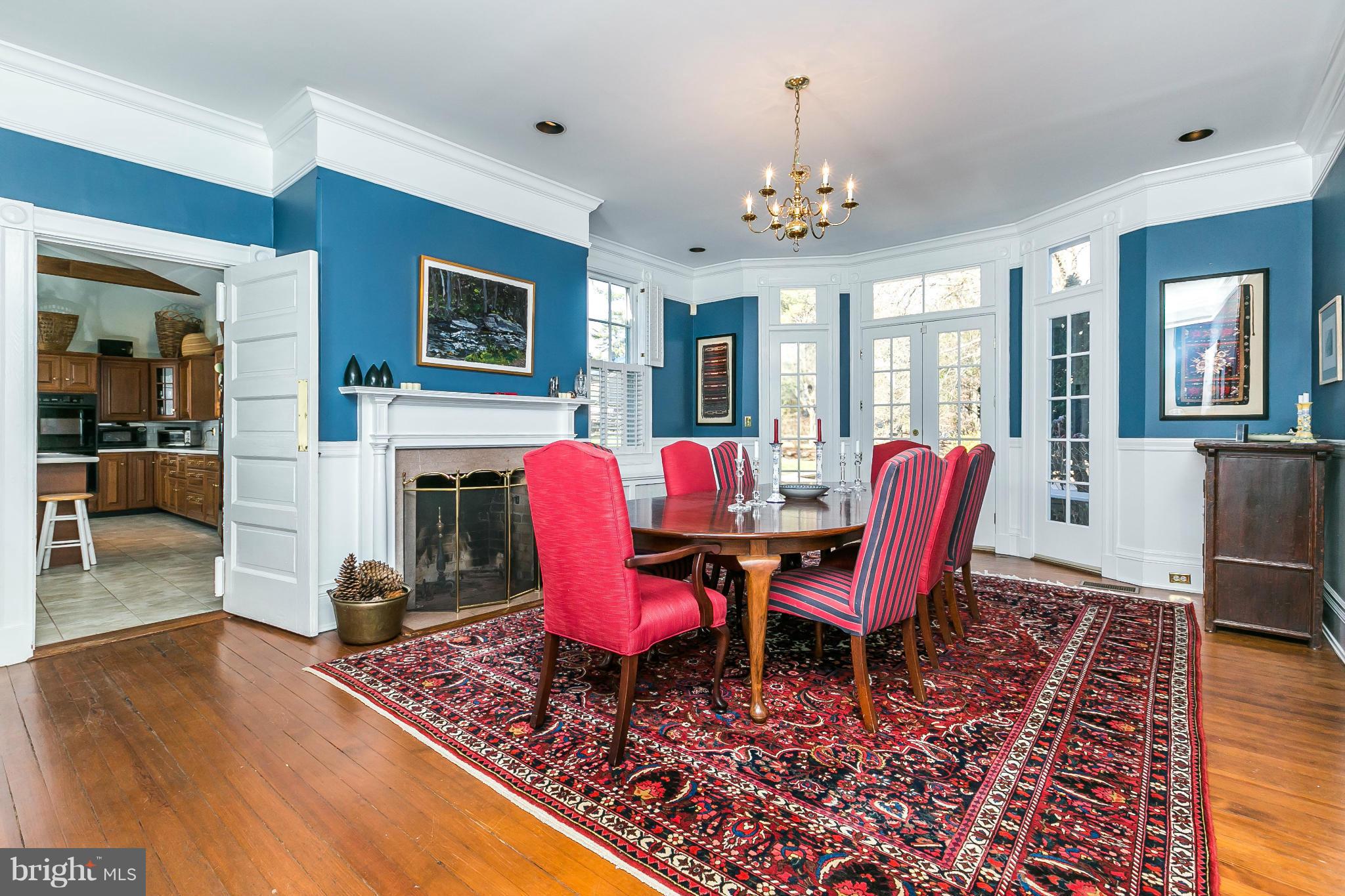 1820 Circle Road Baltimore, MD 21204 - Photo 5 of 30 Dining Room