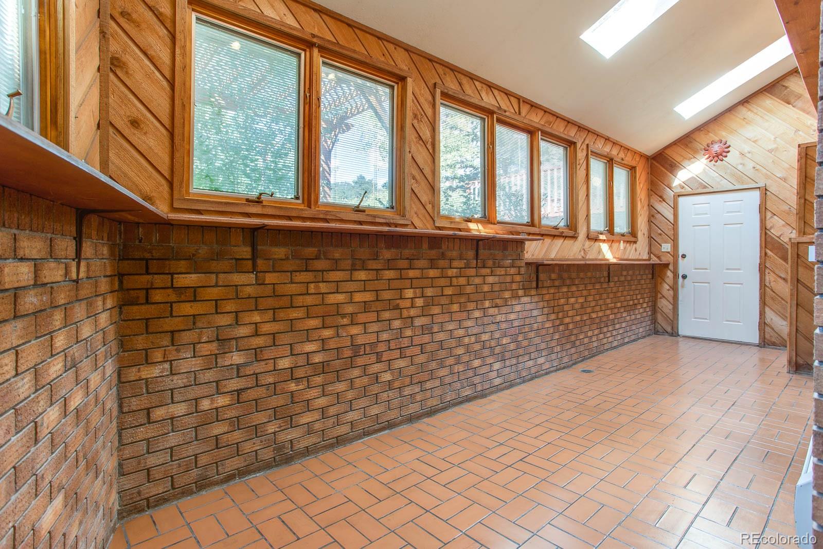31779 Hilltop Road Golden, CO 80403 - Photo 10 of 30 Gallery Image 10