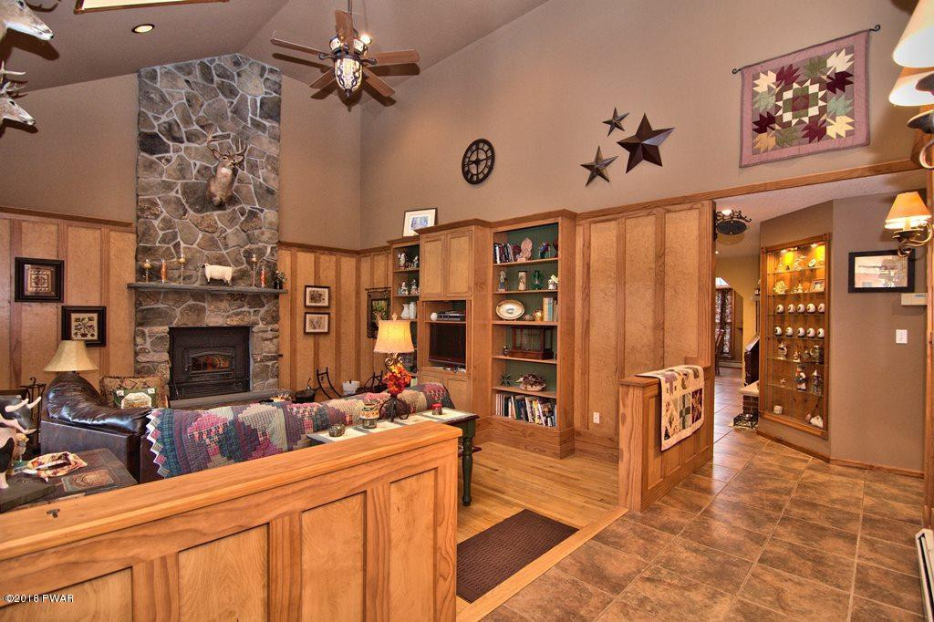 422 Boneridge Road Hawley, PA 18428 - Photo 30 of 69